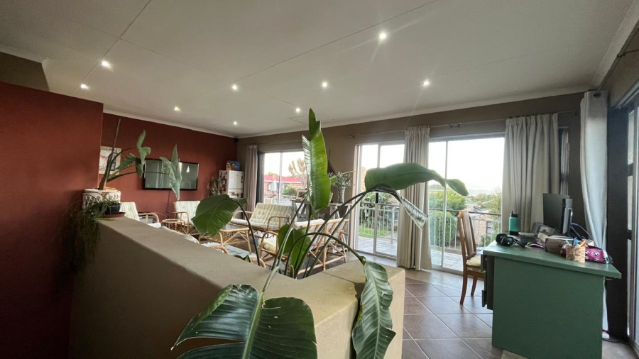 3 Bedroom Property for Sale in Noorsekloof Eastern Cape